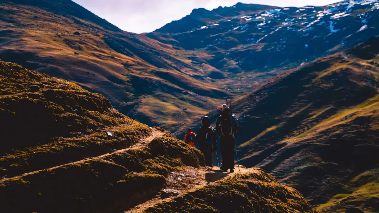 LARES TREK 4 DÍAS