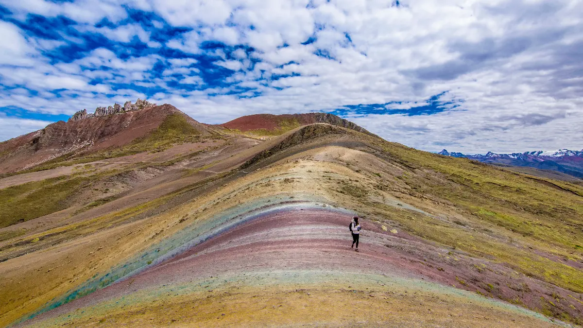 MONTAÑA DE COLORES PALCCOYO