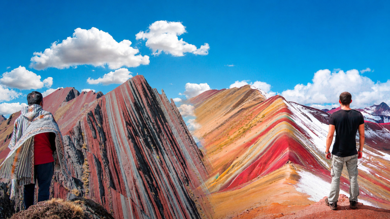 La montaña de colores Vinicunca se consolida como uno de los atractivos turísticos más visitados en la región Cusco