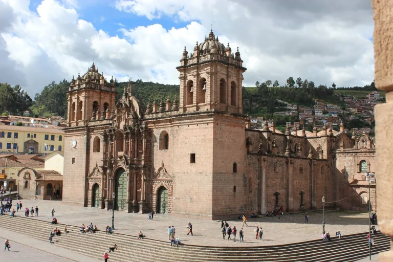 El papa León XIV llegará a Cusco el 15 de noviembre: Alcaldía prepara operativo de seguridad y ruta oficial