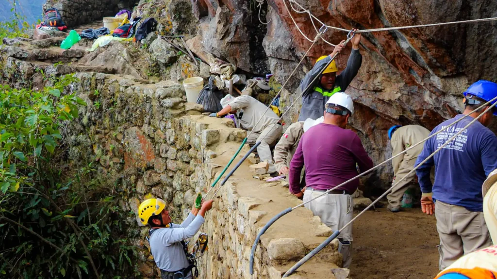 DDC-reabren-el-puente-inka-de-machupicchu-tras-culminar-trabajos-de-conservacion